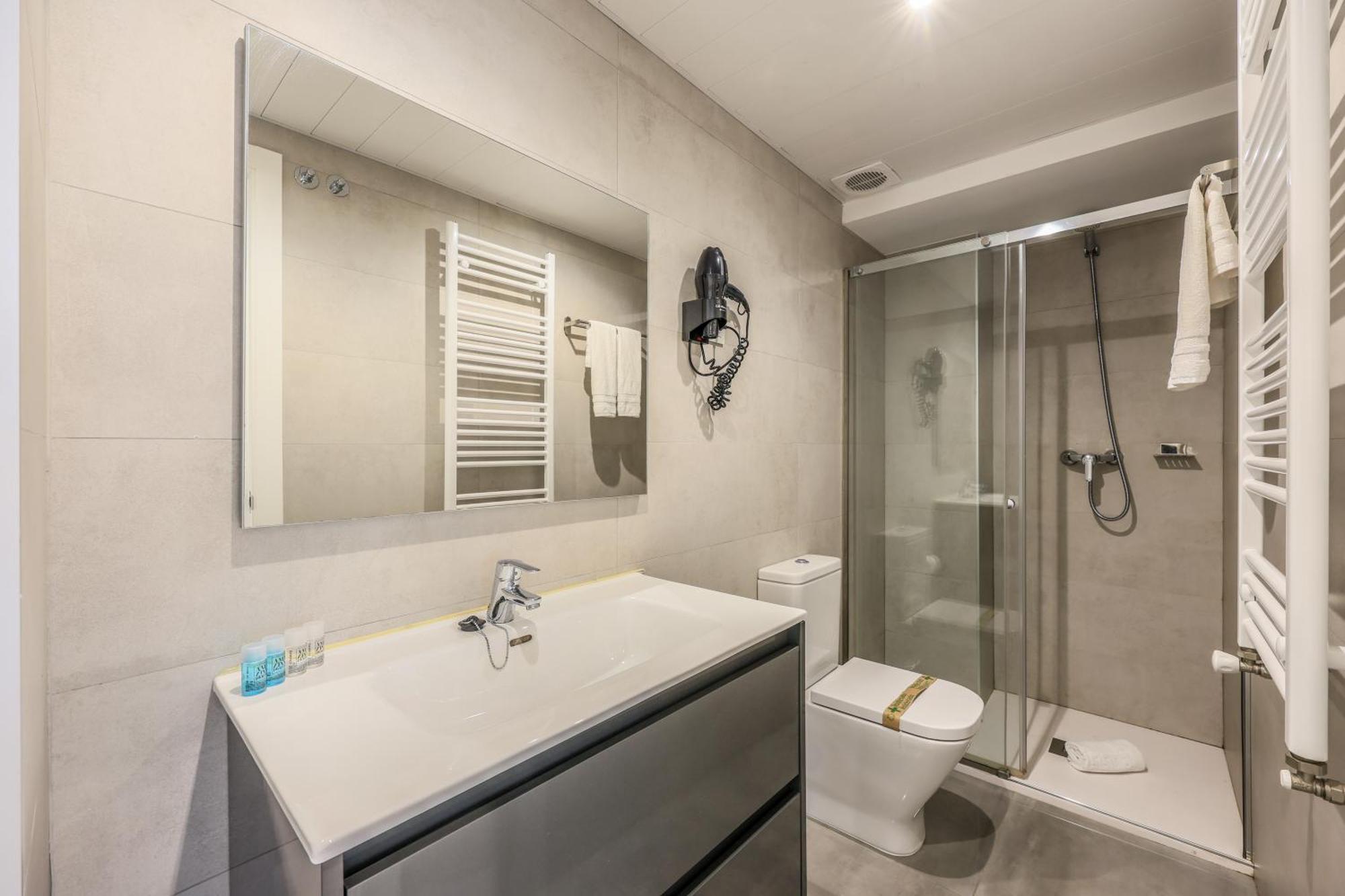 Amazinn Places Blasco De Garay 105 มาดริด ภายนอก รูปภาพ
